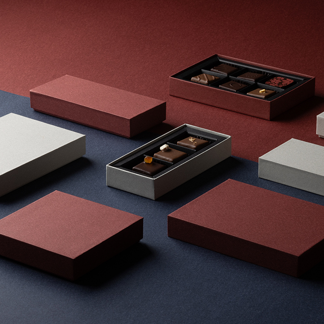 シャープな角と薄さで洗練された印象のボックス